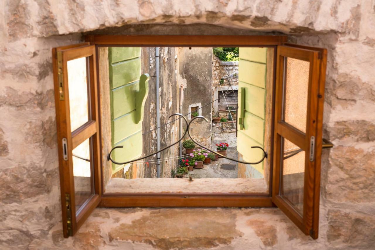 Villa Di Piazza Višnjan Eksteriør billede