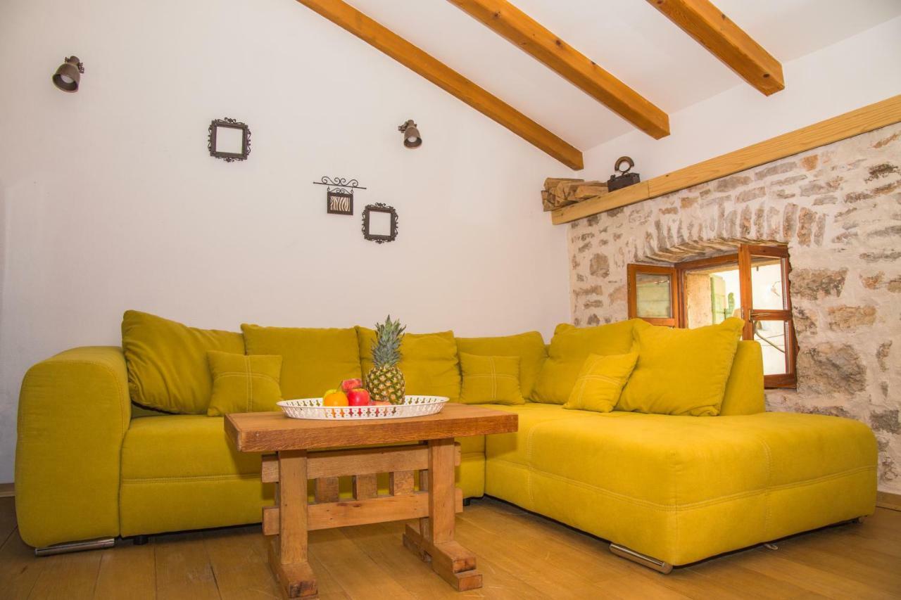 Villa Di Piazza Višnjan Eksteriør billede