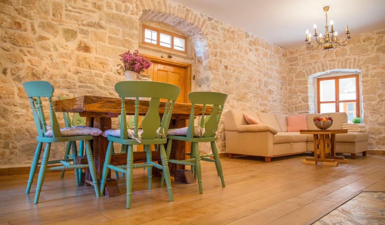 Villa Di Piazza Višnjan Eksteriør billede